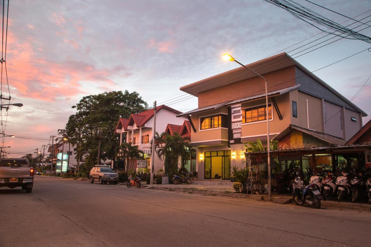 2 Rocks Boutique Hostel Baan Tai Ngoại thất bức ảnh